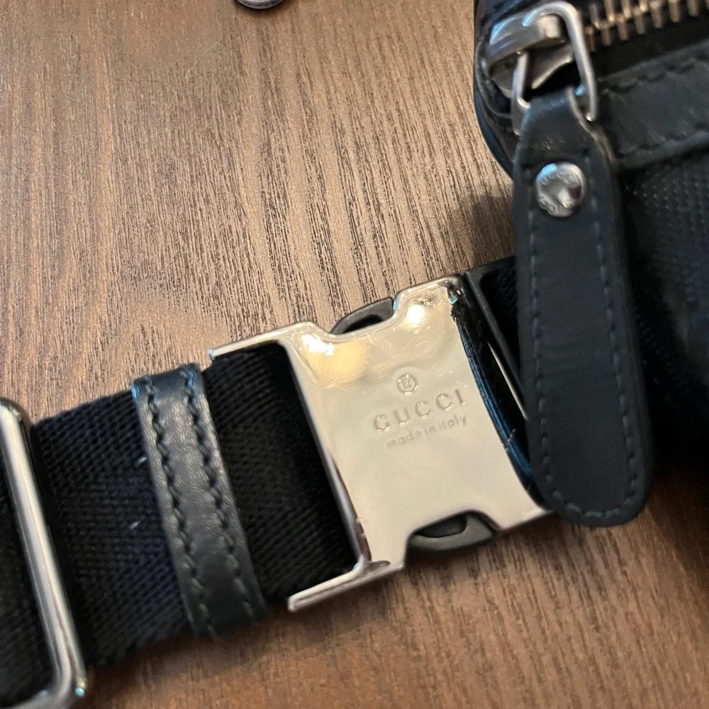 GUCCI Imprime Monogram Belt Bag Black - Picture 5 of 7